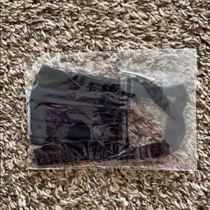 Cloth mask brand new. Never used